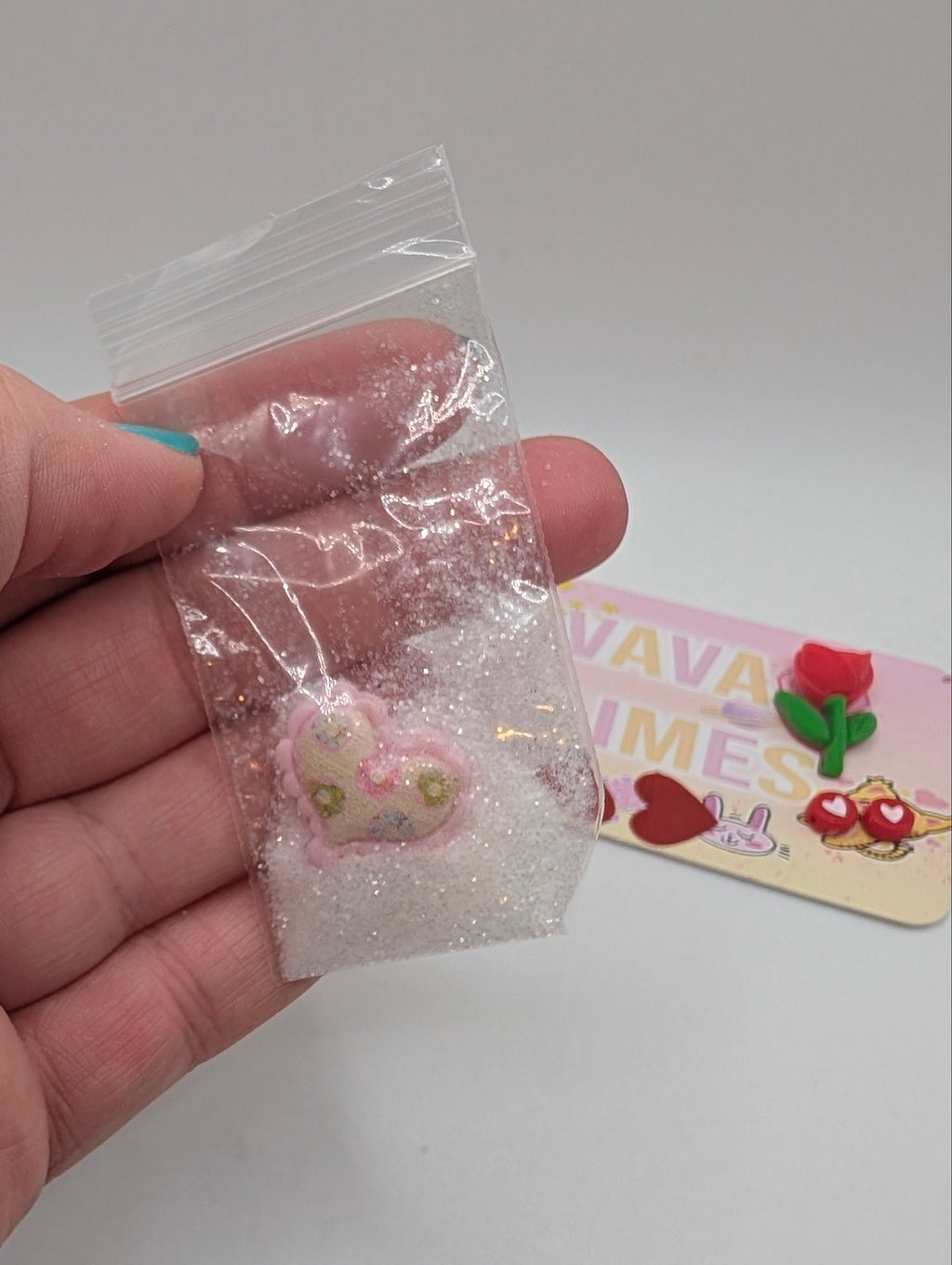 Mila - Pearlescent Crunch Bomb - Scented Slime