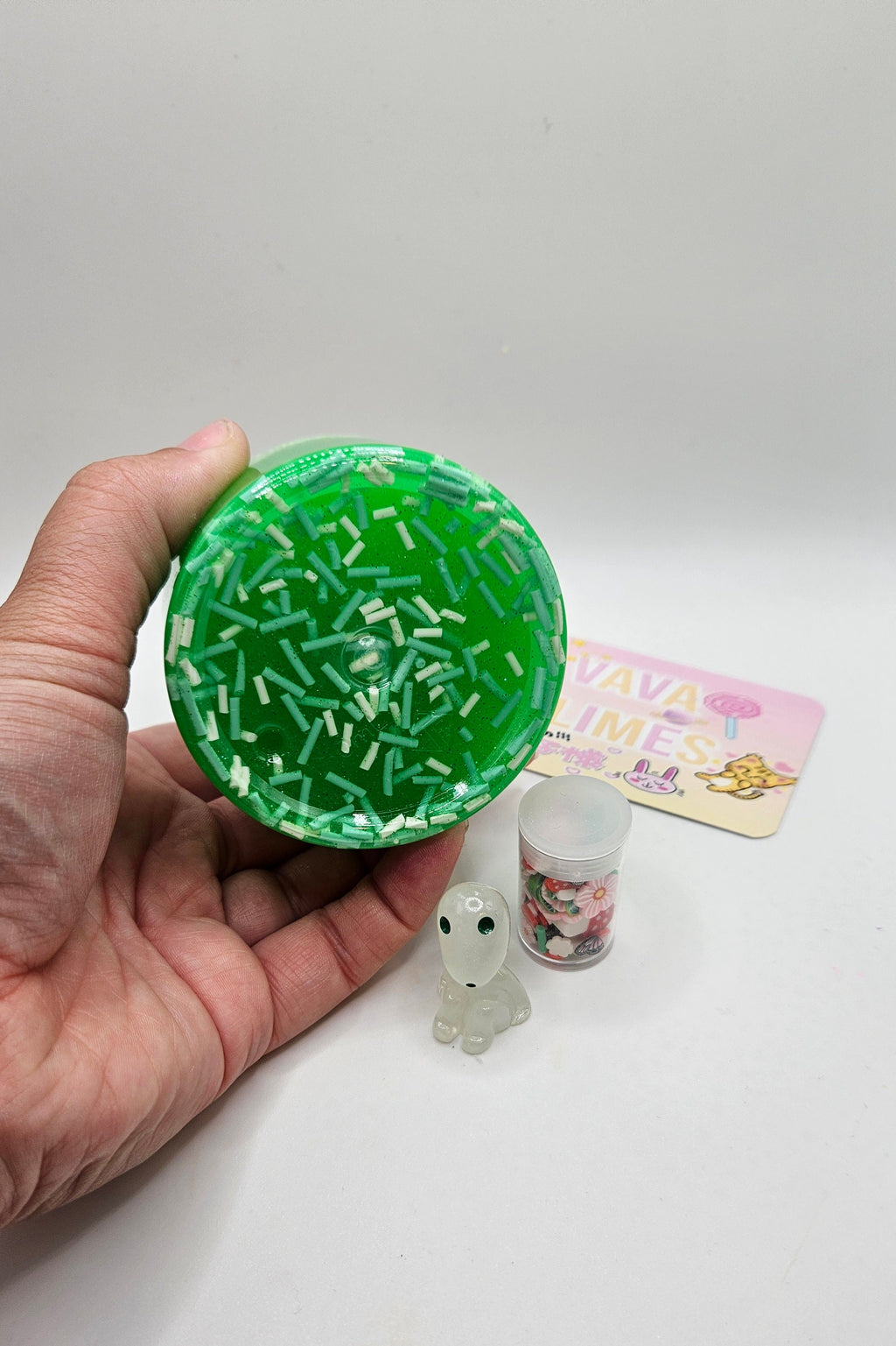 Fauna Glow in the Dark Surprise Charm Scented Micorfloam Slime - Sensory Play - Scented Slime